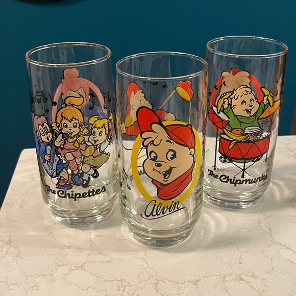 Vintage Other - Alvin, Theodore and the Chipmunks Chipettes Libbey Glass Set 🐿️